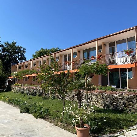 Hotel Surf Primorsko Exterior foto